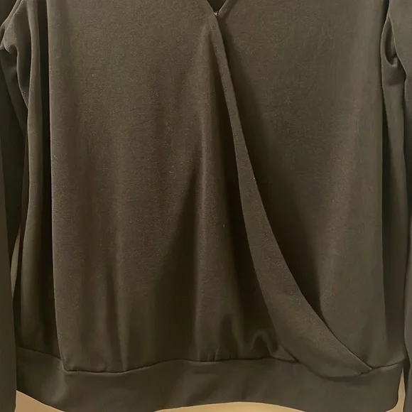 3/$15 Banana Republic - Cocoon Wrap Long Sleeve Blouse Women Small - Picture 6 of 13